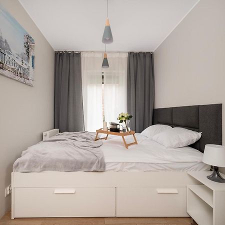 Hideaway Apartment - Terrace With Garden & Parking- By Rentujemy Lodz  Exterior photo