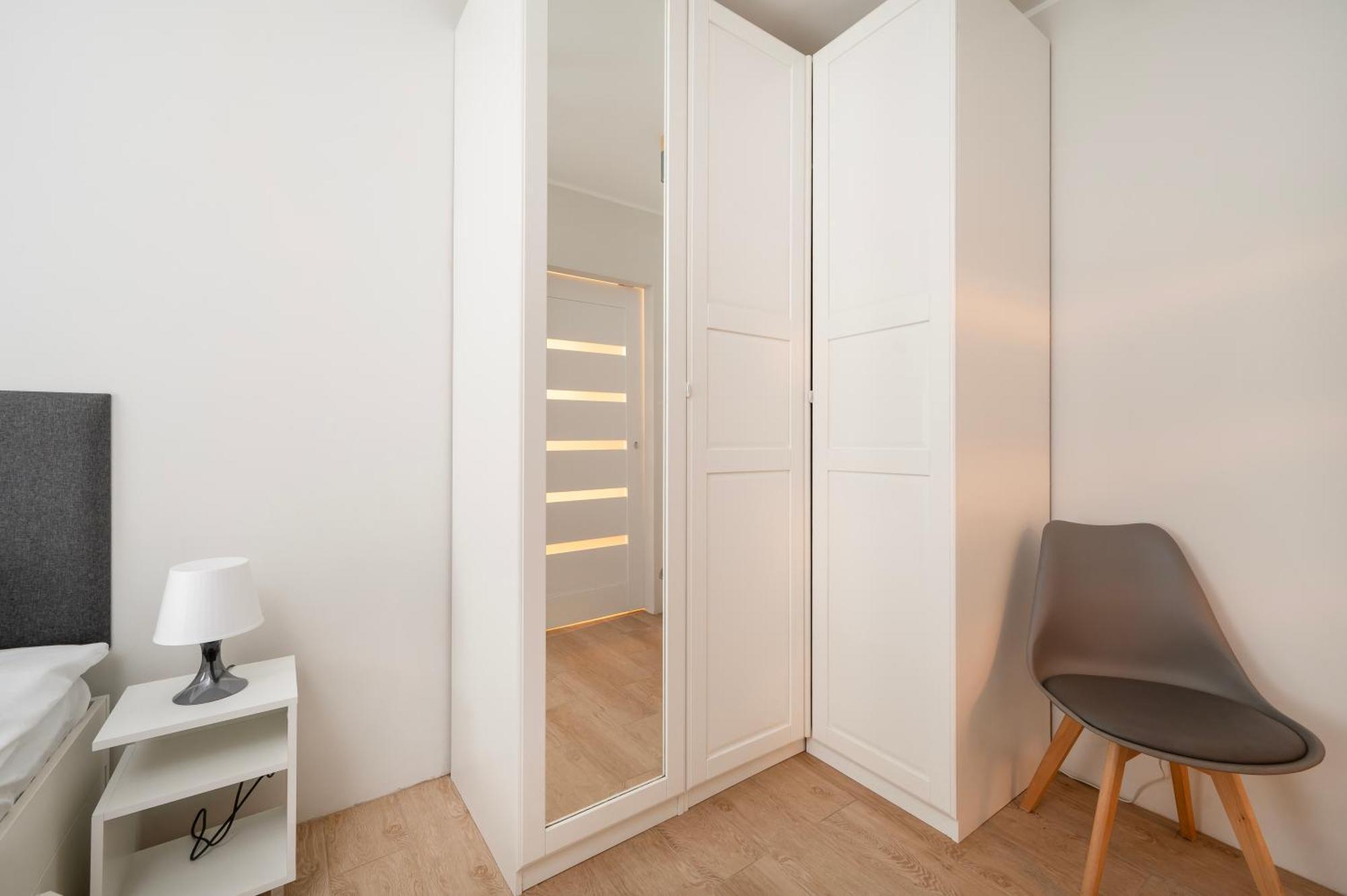 Hideaway Apartment - Terrace With Garden & Parking- By Rentujemy Lodz  Exterior photo